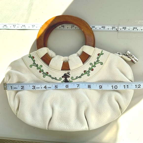 BaBee D Leather Whimsical Mushroom Embroidered Hand Bag Hobo with Wood Handles - Picture 15 of 16